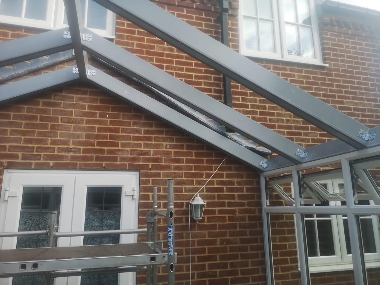 Inner fixtures of a conservatory roof